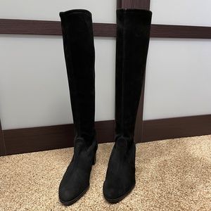 STUART WEITZMAN SUEDE BOOTS BRAND NEW SIZE 7.5